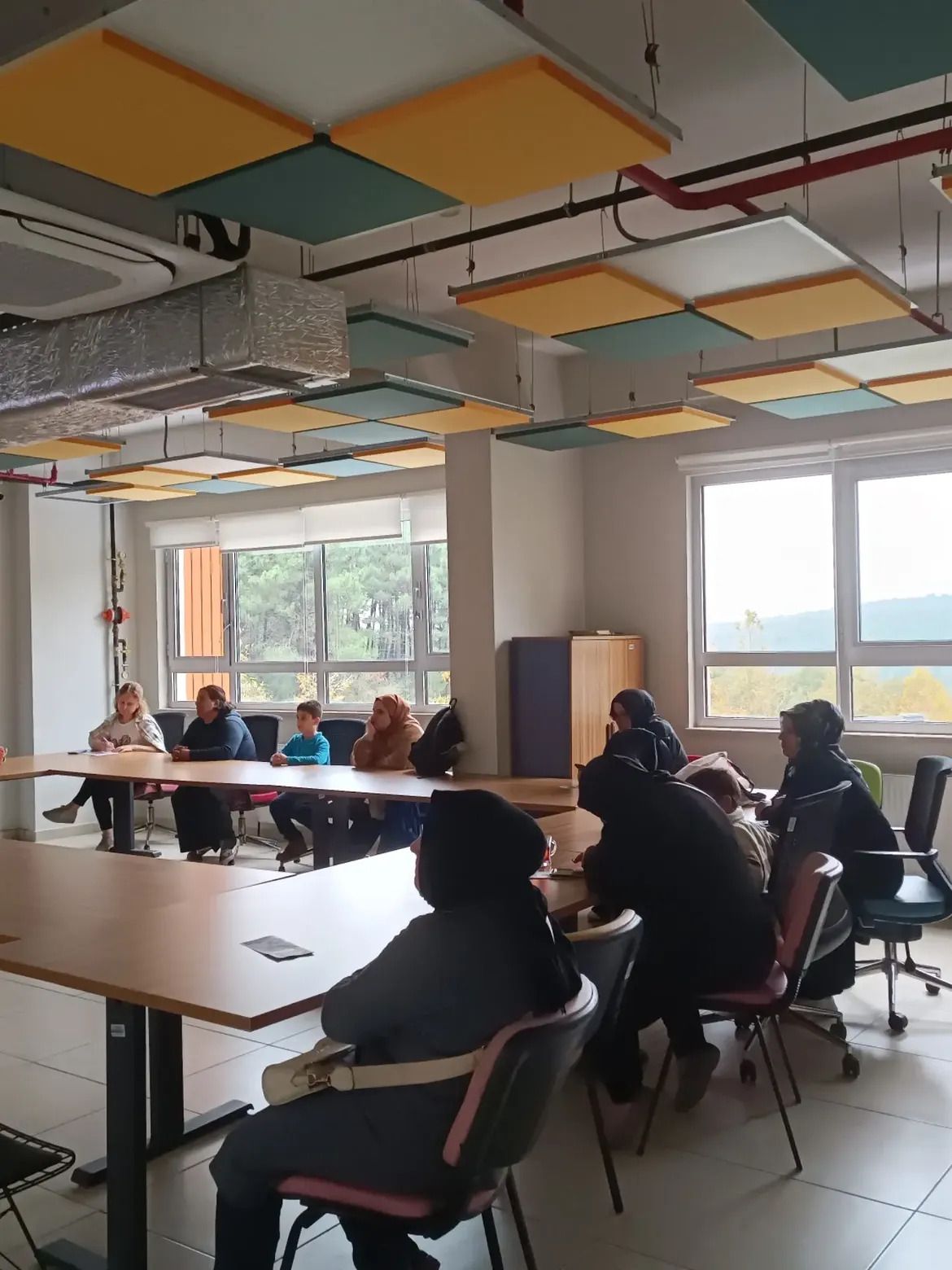 Çekmeköy Engelsiz Yaşam Merkezi’nde Meme Kanseri Farkındalık Eğitimi Düzenlendi