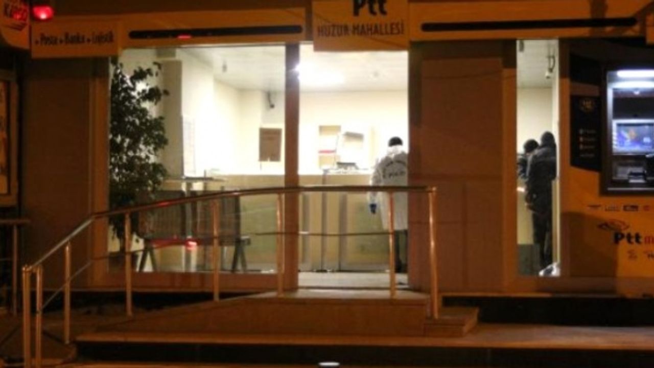 Ümraniye'deki PTT şubesinde maskeli soygun