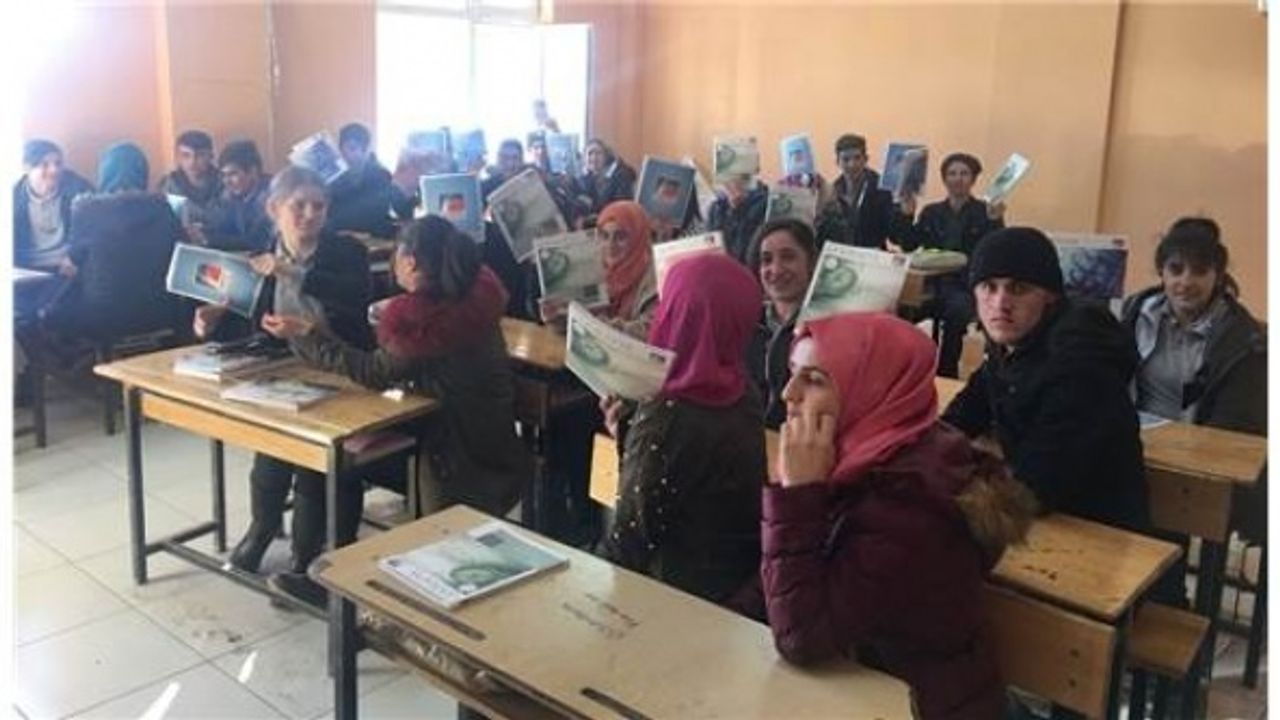 İstanbul'dan Hakkari'ye Kitap Desteği