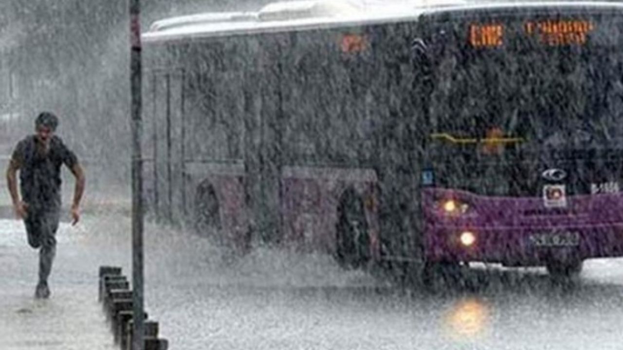 Meteorolojiden sağanak yağış uyarısı! Sağanak yağışlar geri geliyor