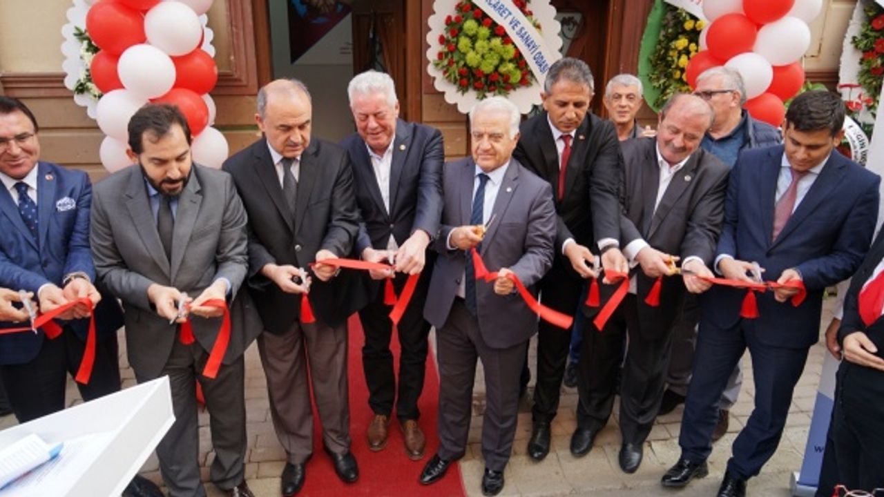 ARMÜDER Başkanı İbrahim Özkol: “Yalova depreminden hiç etkilenmeyen bir ilçedir Armutlu”