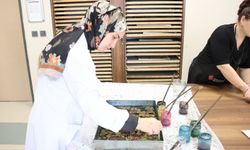 Ümraniye Belediyesi Ebru Kursuyla Geleneksel Sanatları Yaşamaya Devam Ediyor.