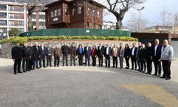 Başkan Orhan Çerkez Mahalle Muhtarlarıyla İstişare Toplantısında Bir Araya Geldi