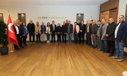 Orhan Çerkez Gazeteciler Günü'nü Unutmadı