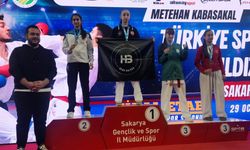 Çekmeköy'ün Milli karate sporcusu Zeynep Bozkurt