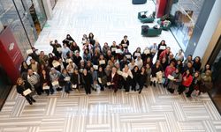 Balparmak, 8 Mart Dünya Emekçi Kadınlar Günü’nü kadın arıcılarla kutladı