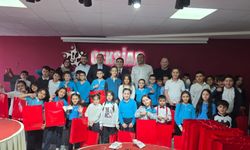 Çeksiad Geleneği Bozmadı