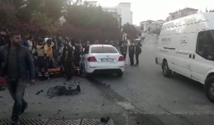 Sultanbeyli'de öğrenci servisi ile otomobil çarpıştı: 3 öğrenci yaralandı