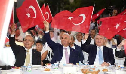 Ümraniye'de Altın Kupa Gecesi Coşkuyla Kutlandı
