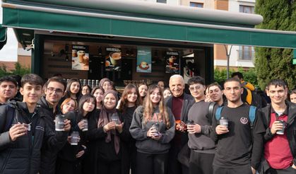 Ümraniye Belediyesi Motivasyon Buluşmaları Tam Coşkusuyla Devam Ediyor