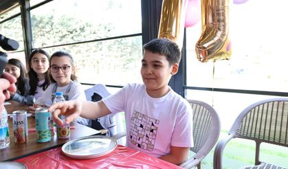 ŞEHİT ÖĞRETMENİN EMANETİ HASAN KEMAL’E DOĞUM GÜNÜ SÜRPRİZİ