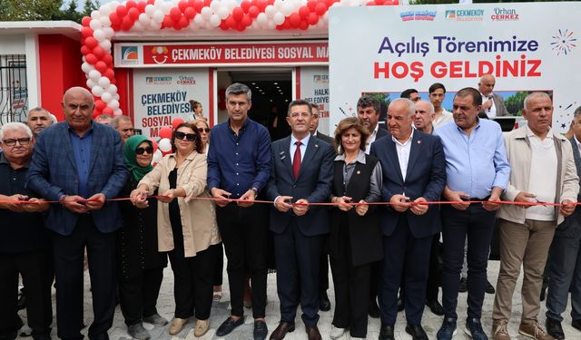 Çekmeköy'de 2. Sosyal Market Merkez Mahallesi'nde Açıldı.