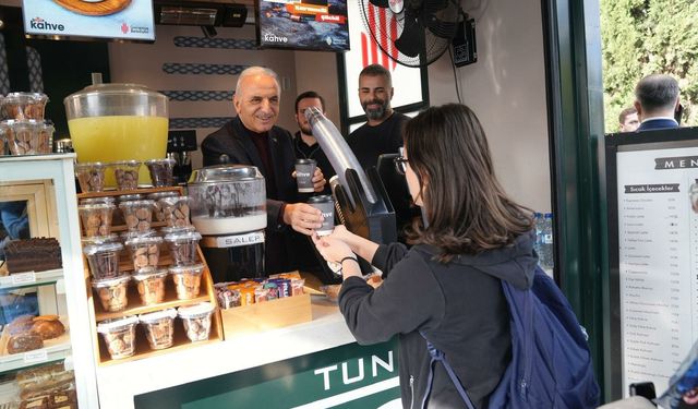 Ümraniye Belediyesi Motivasyon Buluşmaları Tam Coşkusuyla Devam Ediyor