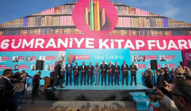 6. Ümraniye Kitap Fuarı Kapılarını Kitapseverlere Açtı