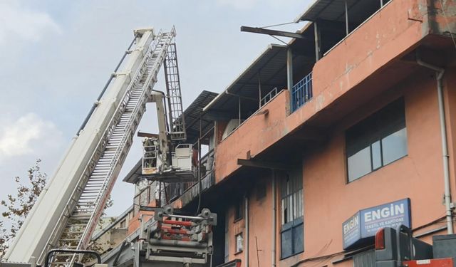 Başakşehir İkitelli Organize Sanayi Bölgesi'nde Yangın