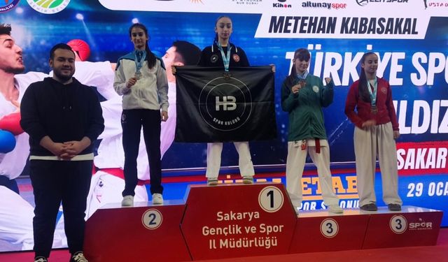 Çekmeköy'ün Milli karate sporcusu Zeynep Bozkurt
