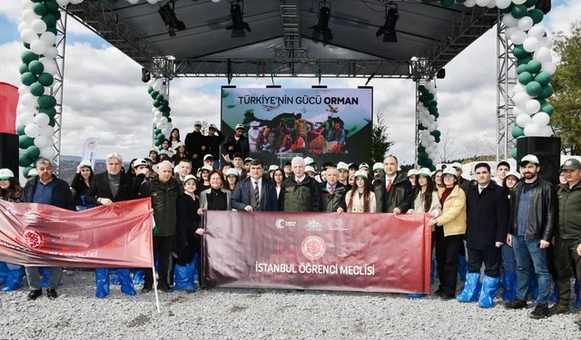 Çekmeköy’de 142 dönümde 22 bin fidan toprakla buluştu..