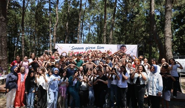 ÇEKMEKÖY AKADEMİ’DEN LGS’DE BÜYÜK BAŞARI