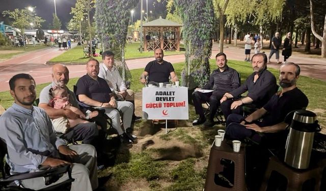 Teşkilat Toplantılarına Yeni Bir Soluk: Çekmeköy'de Parkta İcra Toplantısı