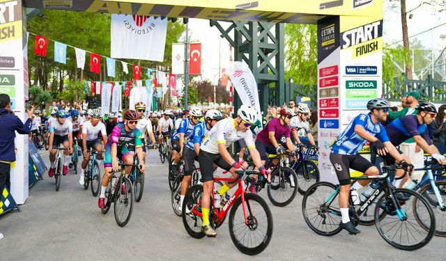 L’ÉTAPE TÜRKİYE BY TOUR DE FRANCE HEYECANI ÜMRANİYE’DE YAŞANDI