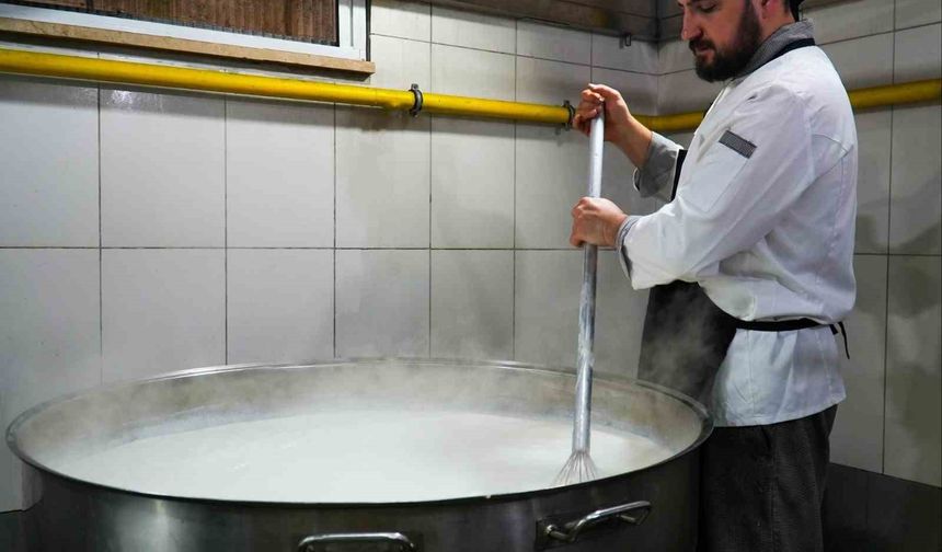 Ümraniye Belediyesi Ramazan ayında da ihtiyaç sahiplerini yalnız bırakmıyor