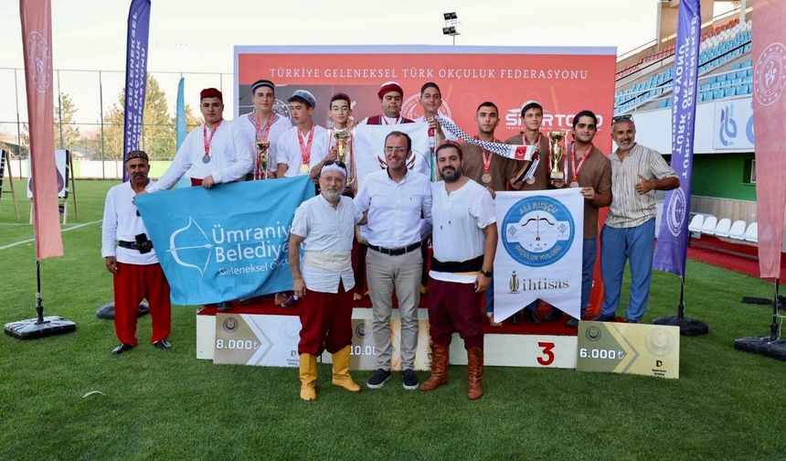 Türkiye Şampiyonası'nda Ümraniye Rüzgarı Esti