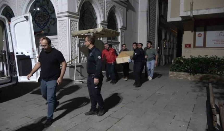 Taşdelen Merkez Camii'nde genç bir adamın cansız bedeni bulundu