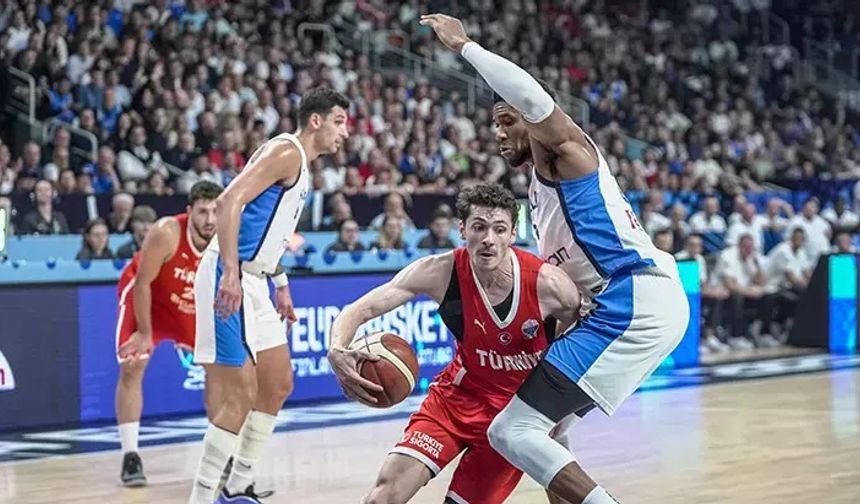 A Milli Erkek Basketbol Takımı, Yunanistan'ı devirdi!