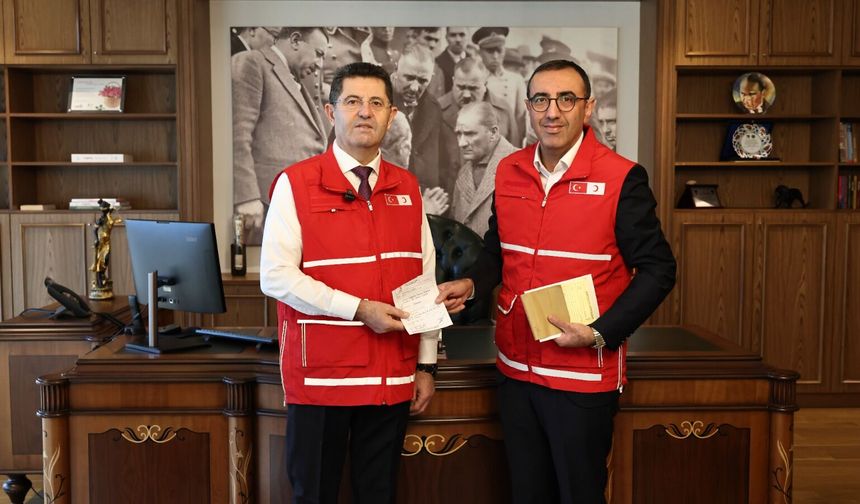 Orhan Çerkez ve Eşinden Filistin'e Destek