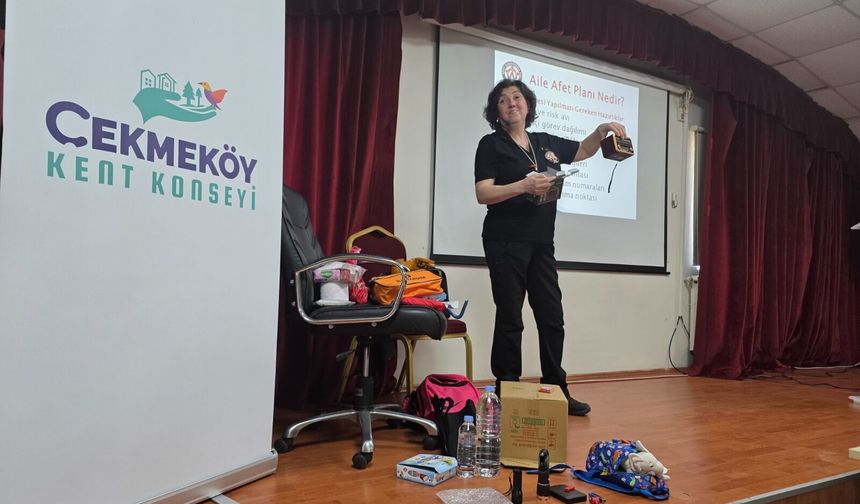 ÇEKMEKÖY BELEDİYESİ, KENT KONSEYİ VE ADA İŞBİRLİĞİYLE ‘AİLE AFET PLANI’ SEMİNERİ..