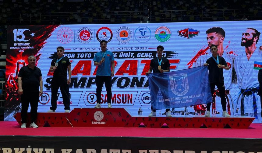ÇEKMEKÖY KARATE SPOR KULÜBÜ'NDEN GURURLANDIRAN BÜYÜK BAŞARI