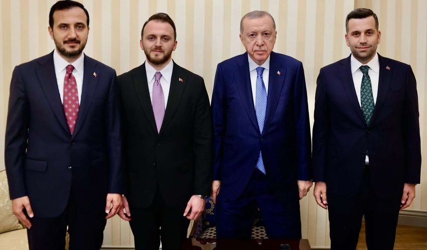 Cumhurbaşkanı Erdoğan, Ataşehir Belediye Başkan Vekili Serdar Orhan'ı Kabul Etti