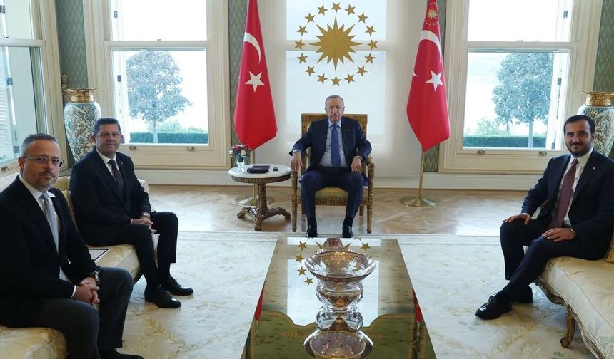 Başkan Erdoğan Çekmeköy Belediye Başkanı Orhan Çerkez'i kabul etti